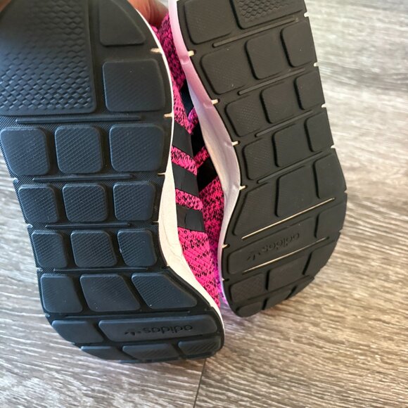 Adidas Swift Run Pink Black Knit Sneakers Women’s Size 5 PRB 698001 USED - Picture 4 of 7